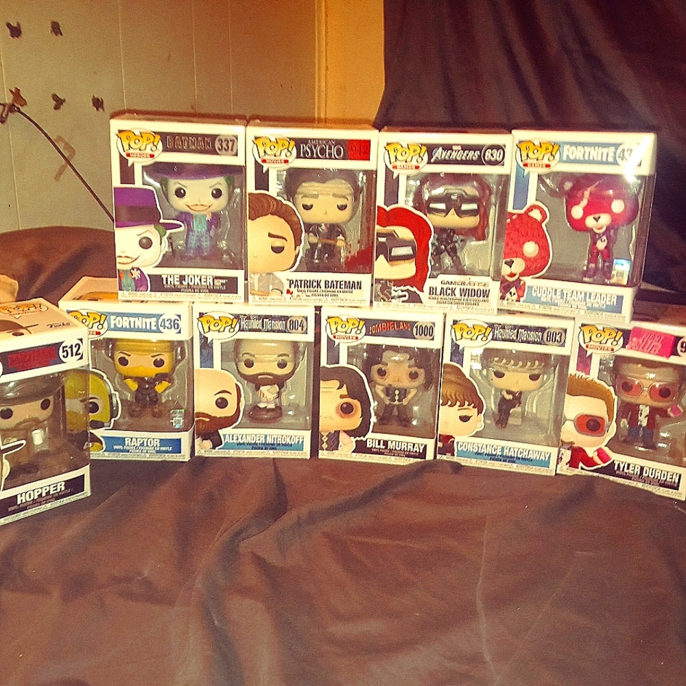 POPS BOBBLE HEAD FIGURES